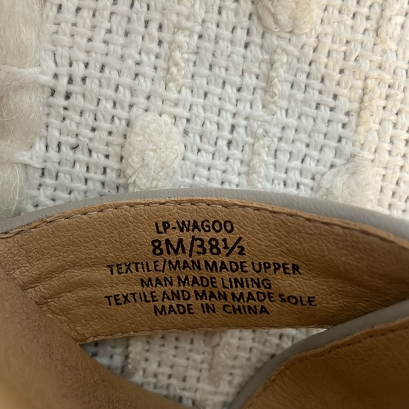 Lucky Brand Wagoo Sandal - Picture 3 of 3